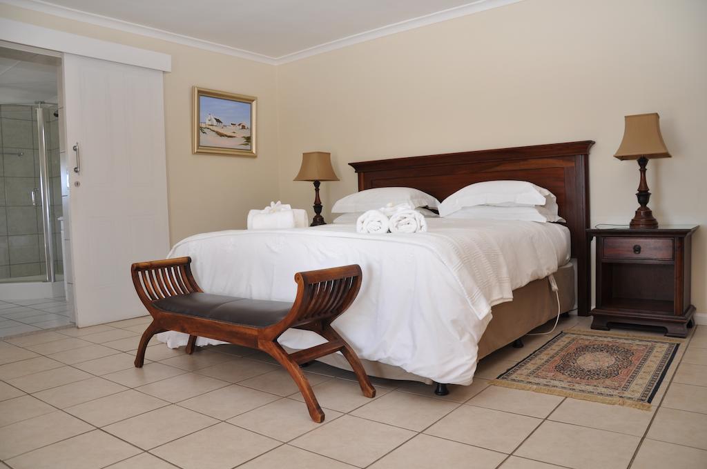 Whispering Whale Hotel Jacobs Bay Bilik gambar